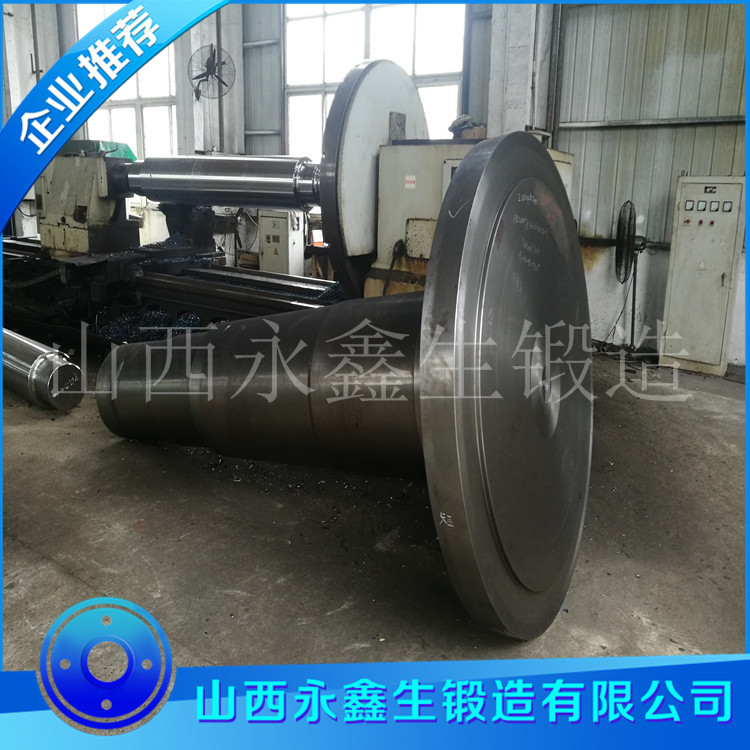 直驅(qū)雙饋式風(fēng)力發(fā)電機(jī)主軸鍛件